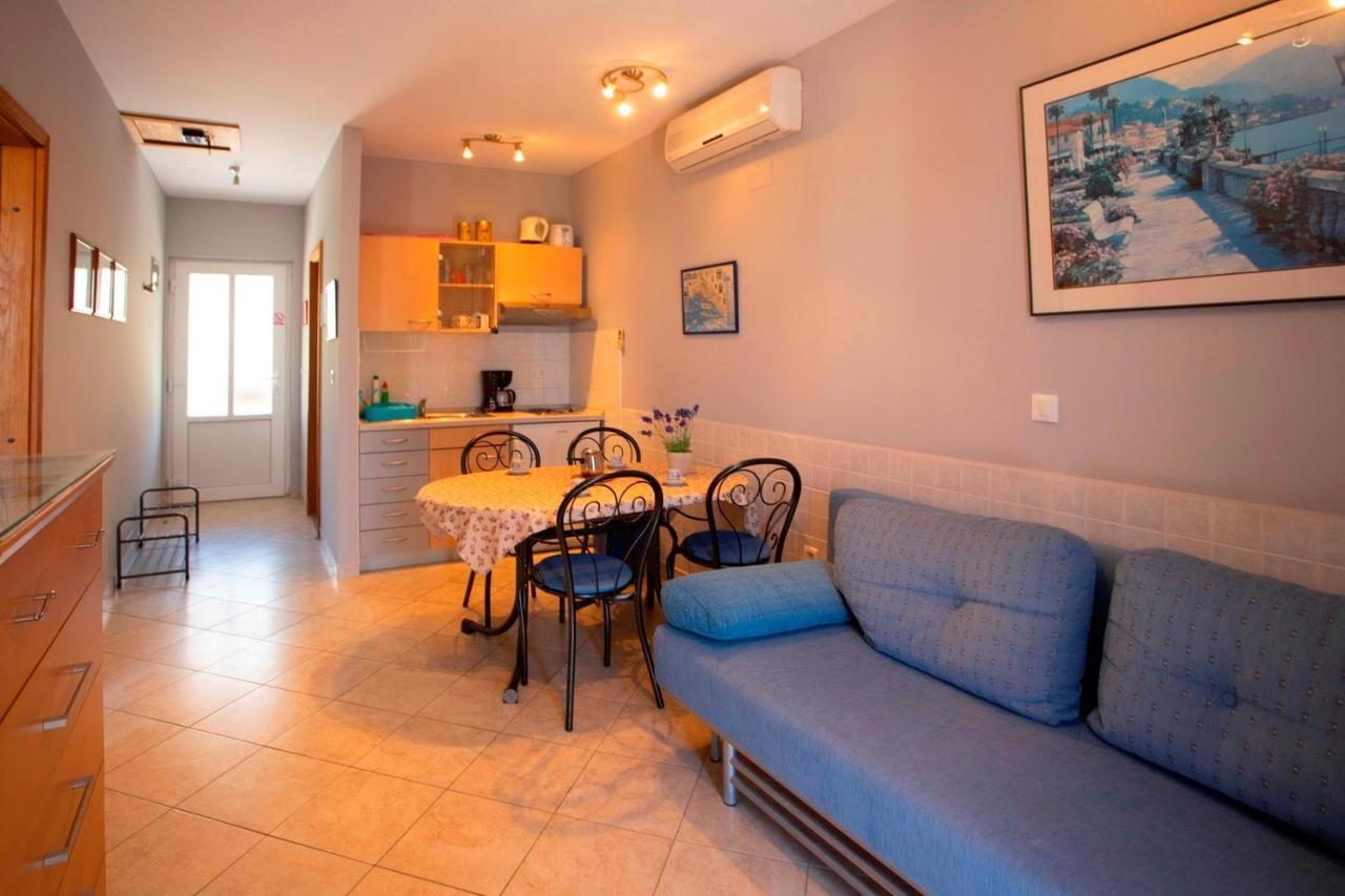 Apartmán Villla Brigitte Tučepi Exteriér fotografie